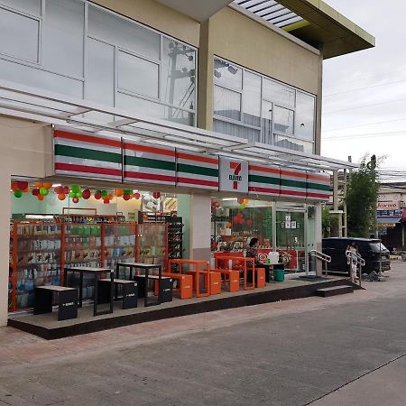 Keys 'N Places Holiday Rentals At Mesaverte Condo Cagayan de Oro Ngoại thất bức ảnh